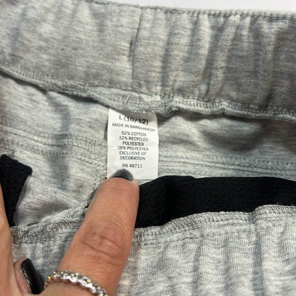 Mta sports joggers NWT size L 10/12 - Picture 2 of 8
